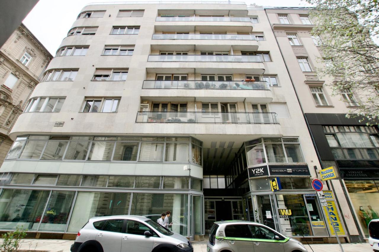Standard Apartment By Hi5 - Petofi 12 Budapest Luaran gambar